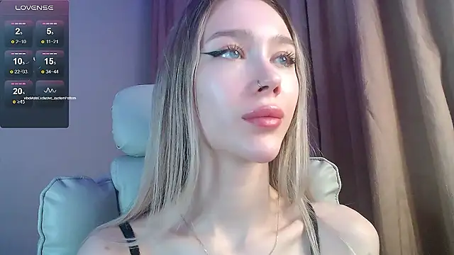 Des_ch live XXX chat