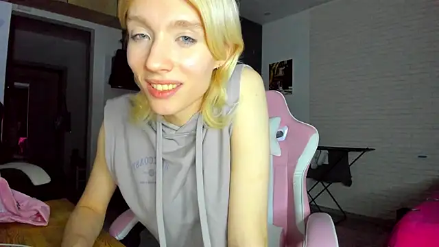 _Alice_Kitty Chat XXX live