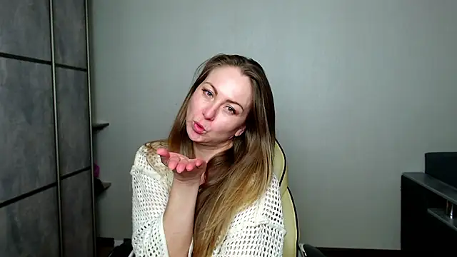 Chatroom XXX en direct de rikomey