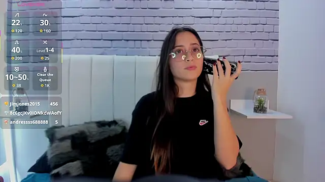 SophieeMoore – Naživo XXX chat