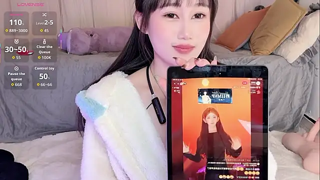 BoxedGyre-'s Live XXX Chat