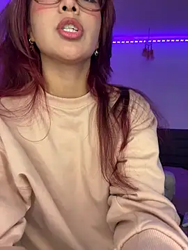 saramooon's Live XXX Chat