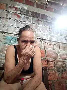 MATURE-HOTXXX élő XXX-chatje