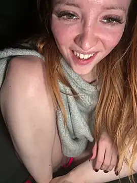 Chatroom XXX en direct de FayeFlame