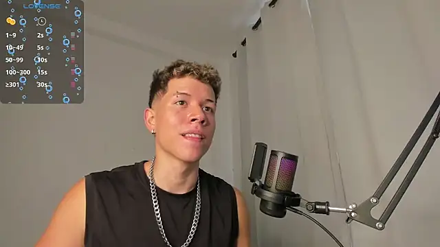 nathan_blake Adlı Modelin Canlı XXX Sohbeti