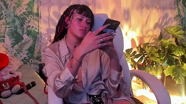 Czat XXX na żywo – _sharlotte777