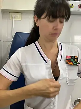 aphrodite_sexy: απευθείας συνομιλία ΧΧΧ