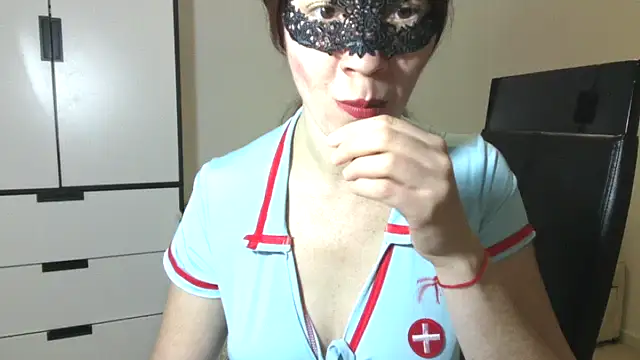 Aromaloveqq: απευθείας συνομιλία ΧΧΧ