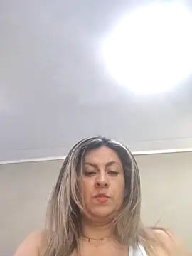 Latiinvenushot's Live XXX Chat