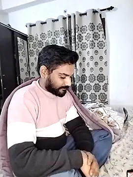 avi007pのライブXXXチャット