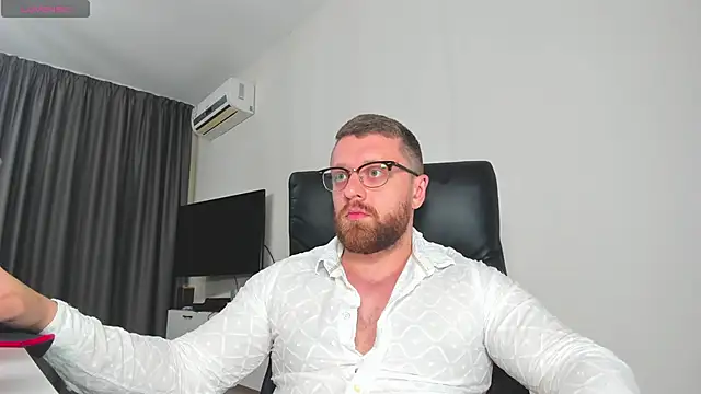 Findom_guy's Live XXX Chat