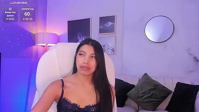 Tiffany_Low's Live XXX Chat