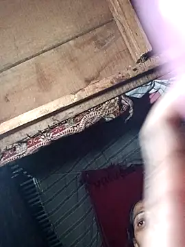 Pinki_thakur_1's Webcam Show