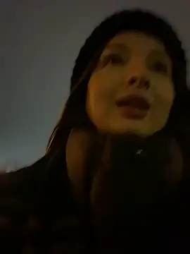 KrisMagnoly's Live XXX Chat