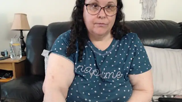 Chatroom XXX en direct de Juicy_Julie469