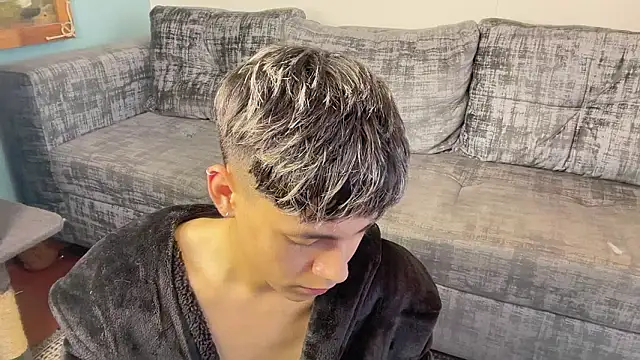 Andy_Belier23's Live XXX Chat