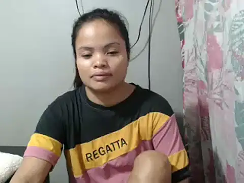 Lara_Sung's Webcam Show