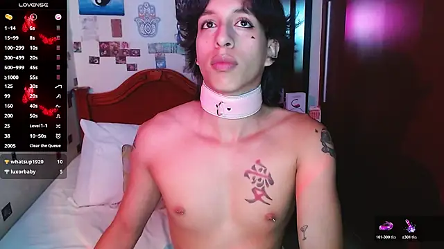 دردشة DannyPhantom555 الجنسية المباشرة