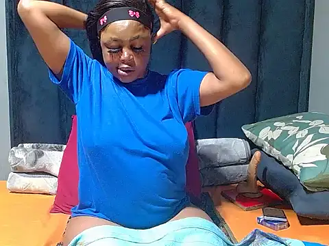 SpicyKitty33 Live XXX-Chat