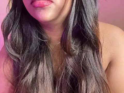 Show modela Its_cherry_magic na web-kameri