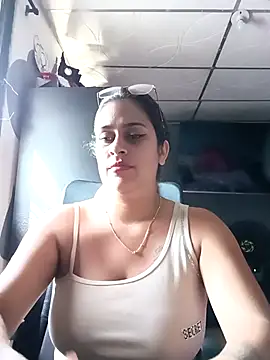 Latina_sexy1's Live XXX Chat