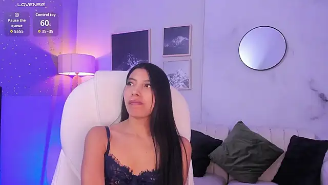 Tiffany_Low's Live XXX Chat