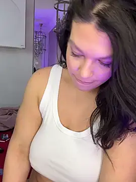 ClaraPasssion's Live XXX Chat