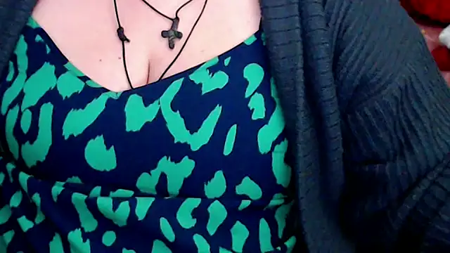 Chat +18 de mayasmith ao vivo