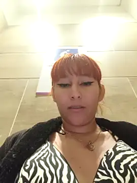 Florxxx9's Live XXX Chat