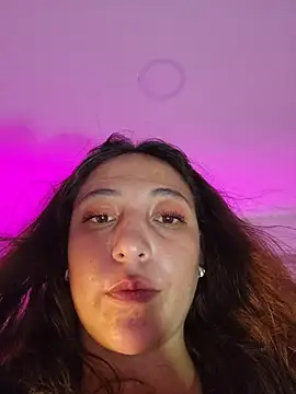 Czat XXX na żywo – VickyHoult