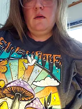 Chatroom XXX en direct de Love86Emily