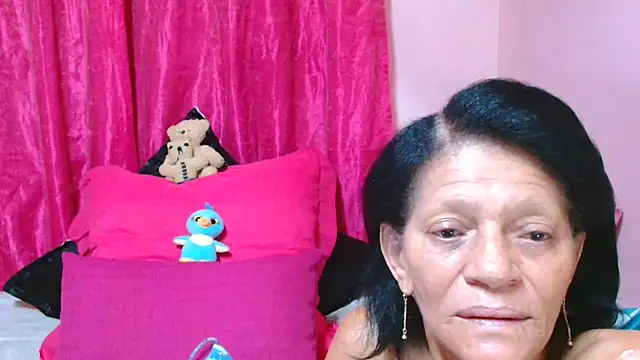 XXX chat uživo modela SLUTTYROXY