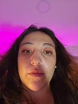 Онлайн чат XXX VickyHoult