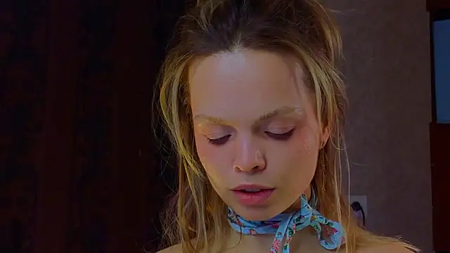 sinteas' Live XXX Chat