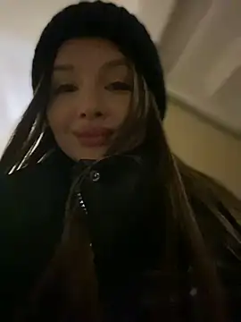 Chatroom XXX en direct de KrisMagnoly