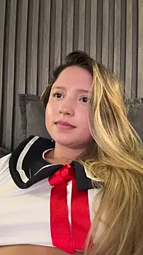 دردشة MiaPetit_ الجنسية المباشرة