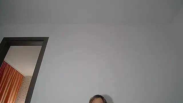 Julianna68's Live XXX Chat