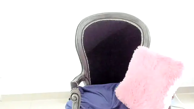 دردشة __Emma__11__Lecat_ الجنسية المباشرة