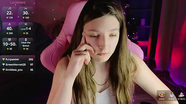 Mia_Myles élő XXX-chatje