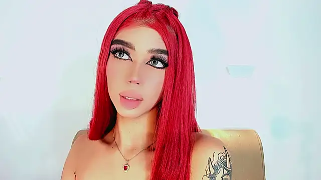 Miss-Saraii's Webcam Show