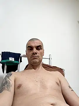 DOMINATOR_SIR-MASTER's Live XXX Chat