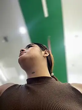 Chat XXX ao vivo de Kaily_Sweet16