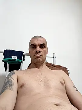 DOMINATOR_SIR-MASTER's Live XXX Chat