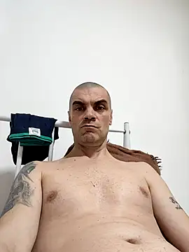 DOMINATOR_SIR-MASTER's Live XXX Chat