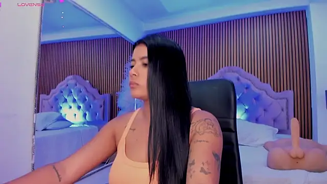 SelenaStonne live XXX chat