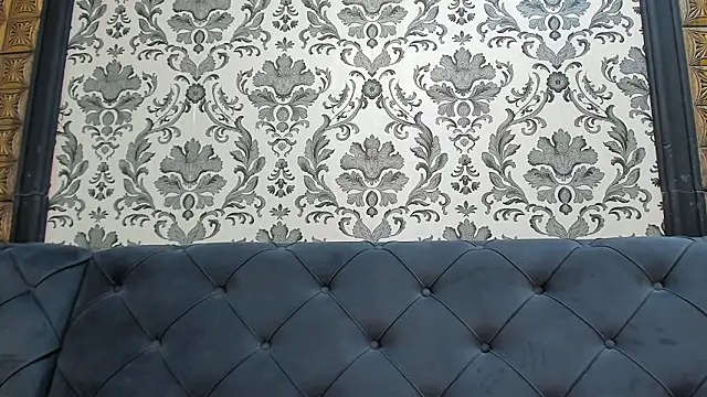 LissaBigTitts Adlı Modelin Canlı XXX Sohbeti