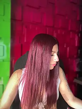 Emily-teen's Live XXX Chat