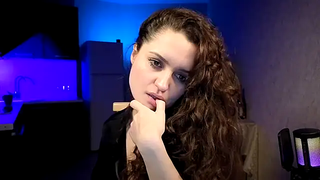 Cerann1のライブXXXチャット