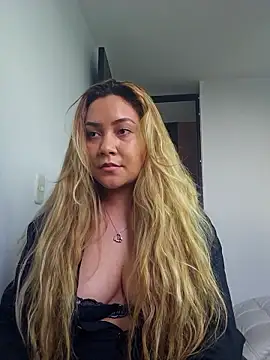 Lufer_doll's Live XXX Chat