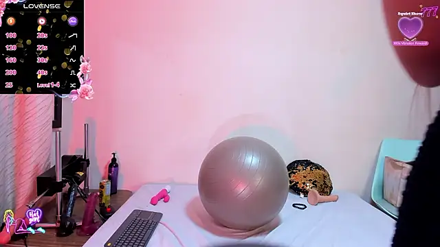 cleopatraa's Live XXX Chat